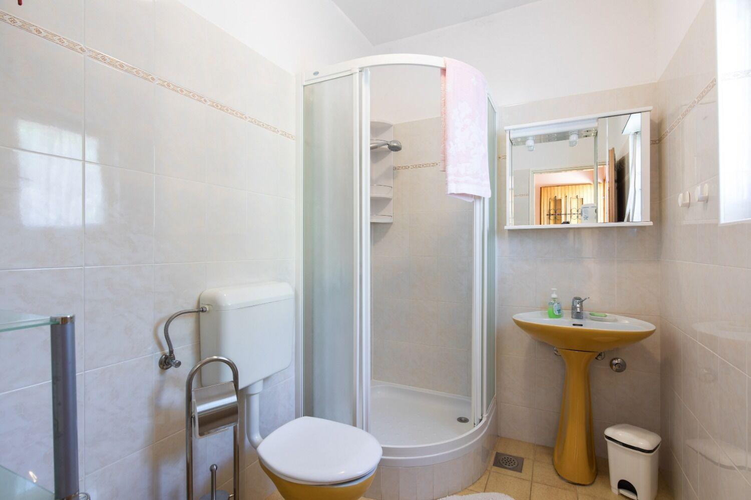 Apartments Kate - 100 M From Beach مالينسكا المظهر الخارجي الصورة